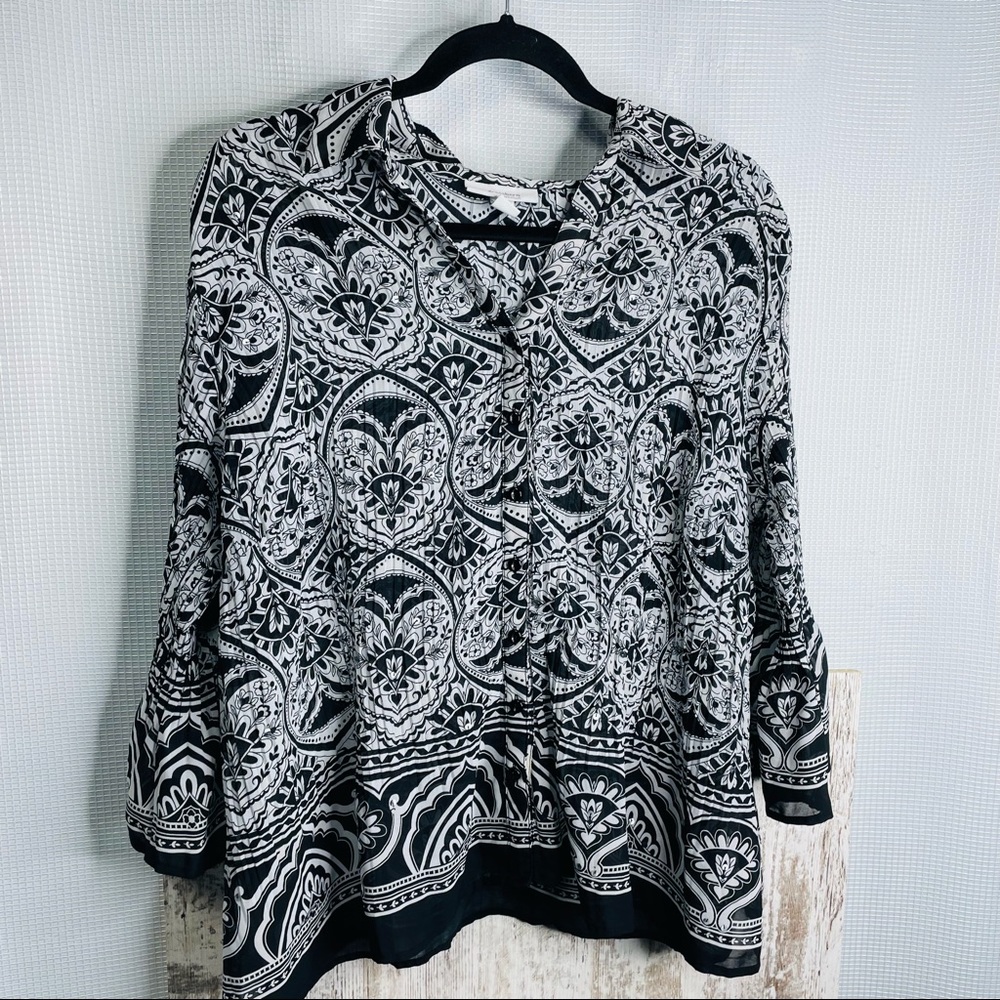 Dressbarn Women's Button Down Design Blouse Size 1X
